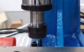 YSA意薩伺服動(dòng)力頭0.75MM鉆孔